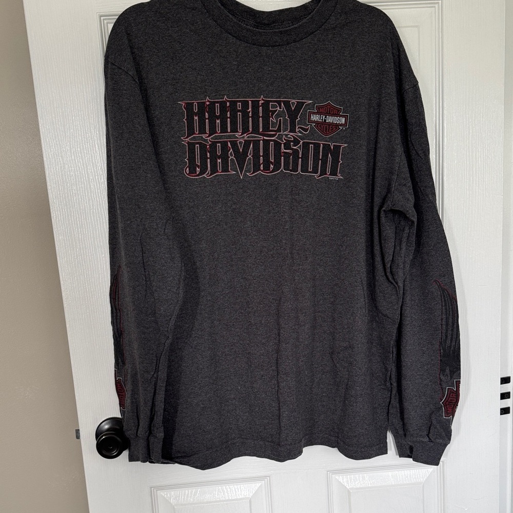 Harley-Davidson Dark Charcoal Long-Sleeve Logo Tee with Red Accents